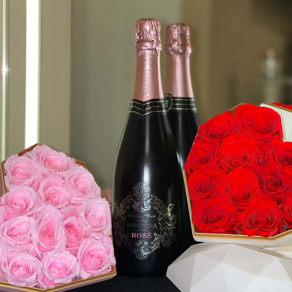 Mother’s Day Real Rose Heart Box - Picture 5 of 6